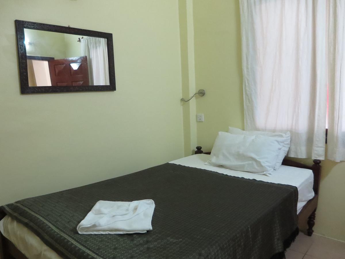 Goldie Guesthouse Πνομ Πενχ Εξωτερικό φωτογραφία